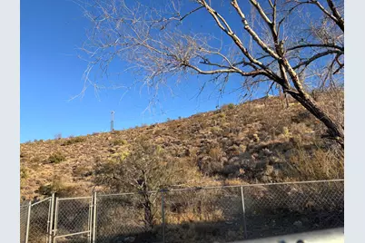 7891 Victor Vista Avenue, Yucca Valley, CA 92284 - Photo 45