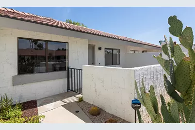 2218 N Sunshine Circle, Palm Springs, CA 92264 - Photo 5