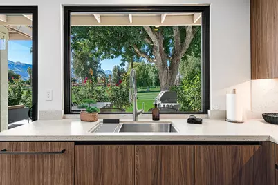 331 Gran Via, Palm Desert, CA 92260 - Photo 7