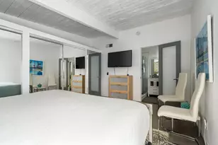 2875 E Wyman Dr, Palm Springs, CA 92262 - Photo 17