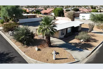 77643 Calle Temecula, La Quinta, CA 92253 - Photo 9