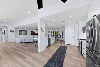 2073 Acacia Road W, Palm Springs, CA 92262 - Photo 11
