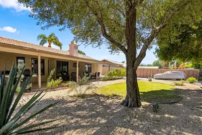 2073 Acacia Road W, Palm Springs, CA 92262 - Photo 35
