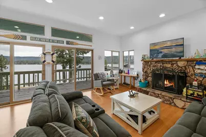 38634 N Shore Drive, Fawnskin, CA 92333 - Photo 19