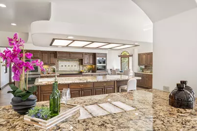 345 Crest Lake Drive, Palm Desert, CA 92211 - Photo 23
