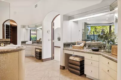 345 Crest Lake Drive, Palm Desert, CA 92211 - Photo 19