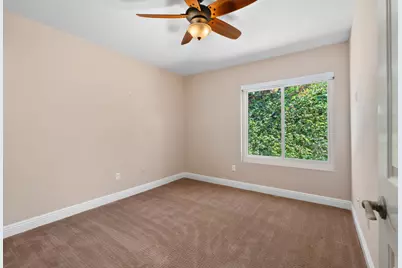 58 Sutton Place E, Palm Desert, CA 92211 - Photo 27
