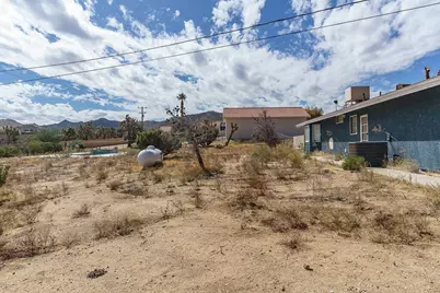 9179 Fortuna Avenue, Yucca Valley, CA 92284 - Photo 27