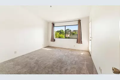68005 Lakeland Drive, Cathedral City, CA 92234 - Photo 19
