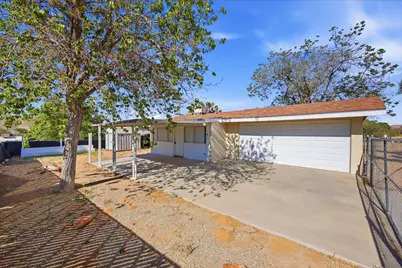 7798 Acoma Trail, Yucca Valley, CA 92284 - Photo 3