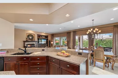 41612 Via Aregio, Palm Desert, CA 92260 - Photo 7