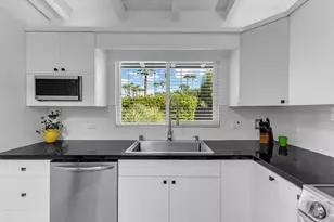 1075 E Sunny Dunes Rd, Palm Springs, CA 92264 - Photo 23