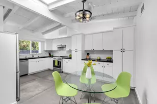 1075 E Sunny Dunes Rd, Palm Springs, CA 92264 - Photo 19