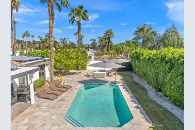 1055 E Louise Drive, Palm Springs, CA 92262 - Photo 39