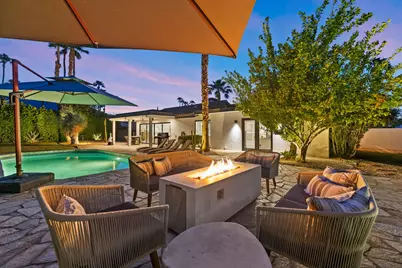 1055 E Louise Drive, Palm Springs, CA 92262 - Photo 7