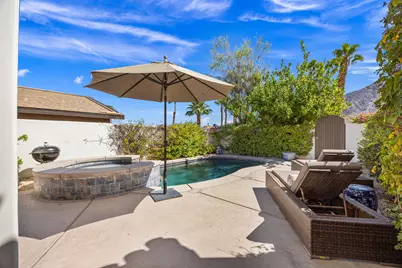 53385 Avenida Mendoza, La Quinta, CA 92253 - Photo 7