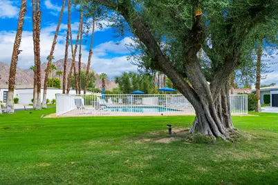 49910 Lago Drive, La Quinta, CA 92253 - Photo 37