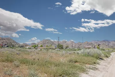 129 Annie Oakley, Pioneertown, CA 92268 - Photo 11