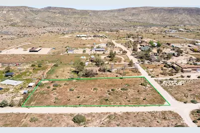129 Annie Oakley, Pioneertown, CA 92268 - Photo 5