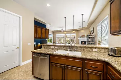 44730 Via Catalina, La Quinta, CA 92253 - Photo 17
