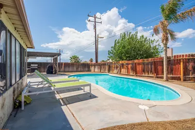13765 Hermano Way, Desert Hot Springs, CA 92240 - Photo 29
