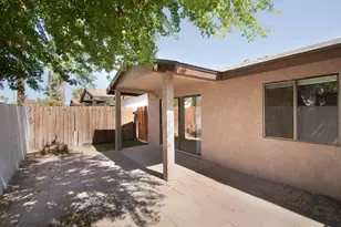 33255 Cathedral Canyon Dr, Cathedral City, CA 92234 - Photo 21