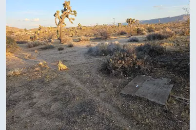 020 Yucca Mesa Road, Yucca Valley, CA 92284 - Photo 1