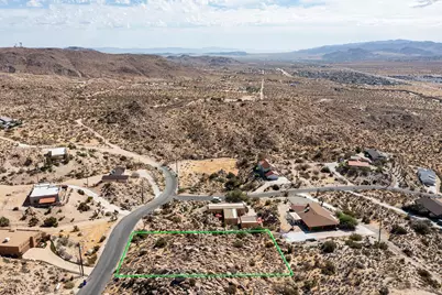 205 Bandera Road, Yucca Valley, CA 92284 - Photo 9