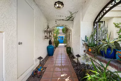 49520 Avenida Vista Bonita, La Quinta, CA 92253 - Photo 5