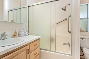 16400 Bubbling Wells Road, Desert Hot Springs, CA 92240 - Photo 11