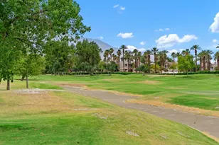 20 Pebble Beach Dr, Rancho Mirage, CA 92270 - Photo 33
