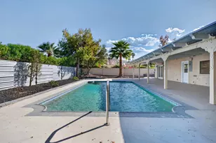 1388 S Farrell Dr, Palm Springs, CA 92264 - Photo 19