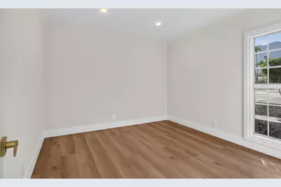 1388 S Farrell Drive, Palm Springs, CA 92264 - Photo 29