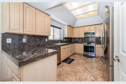 31795 Avenida Del Yermo, Cathedral City, CA 92234 - Photo 15