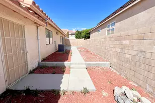 66560 San Diego Dr, Desert Hot Springs, CA 92240 - Photo 23