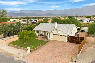 30651 Desert Moon Dr, Thousand Palms, CA 92276 - Photo 3