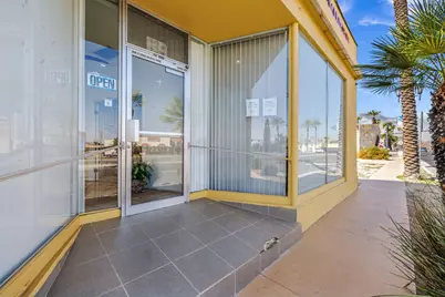 68555 E Palm Canyon Drive E, Cathedral City, CA 92234 - Photo 9