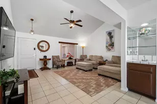 49041 Eisenhower Dr, Indio, CA 92201 - Photo 9