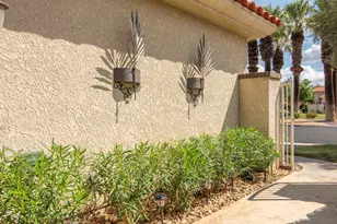 105 Brandigo Cir, Palm Desert, CA 92211 - Photo 3