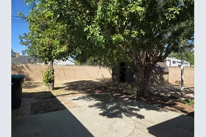 311 S Carmalita Street, Hemet, CA 92543 - Photo 35
