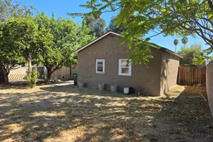 311 S Carmalita St, Hemet, CA 92543 - Photo 41