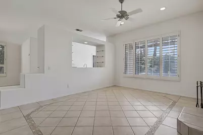 245 Strada Nova, Palm Desert, CA 92260 - Photo 9