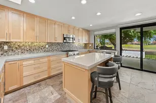 44 San Sebastian Dr, Rancho Mirage, CA 92270 - Photo 3