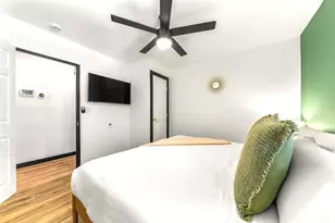 2099 E Racquet Club Road E, Palm Springs, CA 92262 - Photo 47