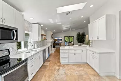54205 Avenida Vallejo, La Quinta, CA 92253 - Photo 7