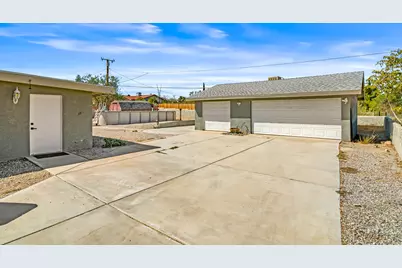 7434 Balsa Avenue, Yucca Valley, CA 92284 - Photo 35
