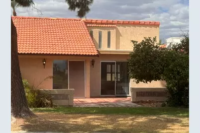 49368 Eisenhower Drive, La Quinta, CA 92210 - Photo 15