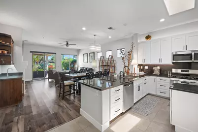 105 N Kavenish Drive, Rancho Mirage, CA 92270 - Photo 3