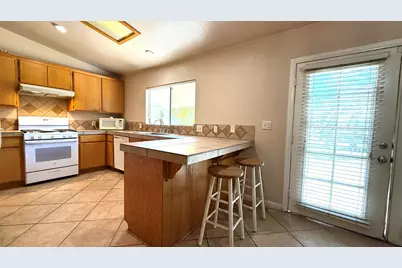 33330 Whispering Palms Trail, Cathedral City, CA 92234 - Photo 13