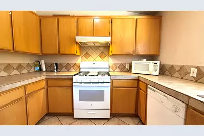 33330 Whispering Palms Trail, Cathedral City, CA 92234 - Photo 9
